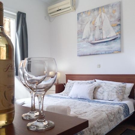 Kiara Room - Self Check In Mokošica Eksteriør bilde