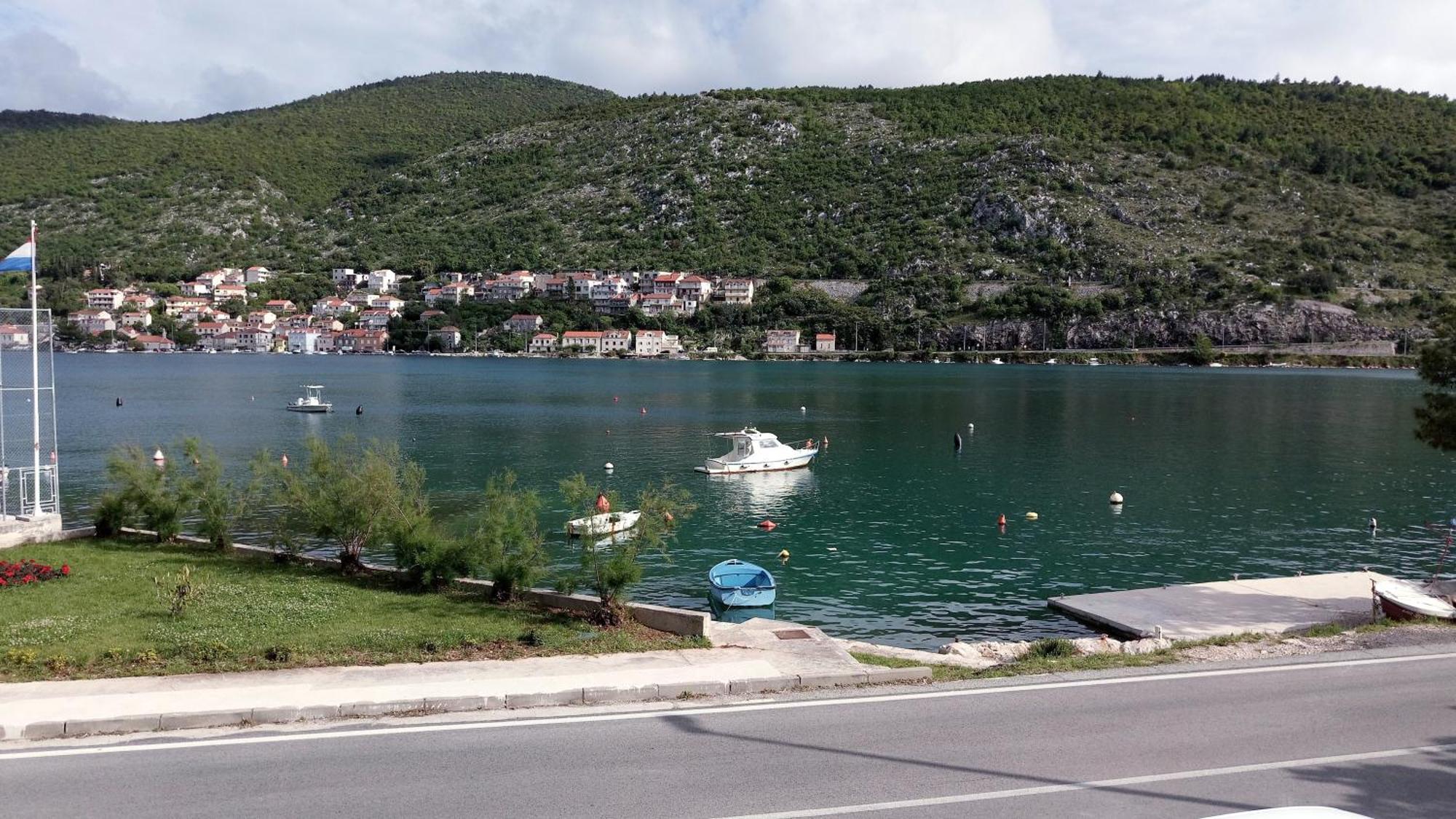 Kiara Room - Self Check In Mokošica Eksteriør bilde